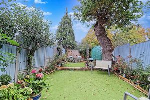 Photo 19- click for photo gallery